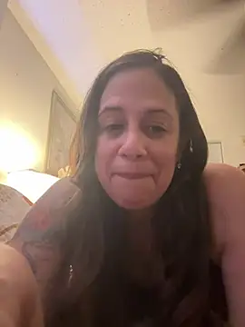 PrettyKittyMia online show from May 5, 2:36 am