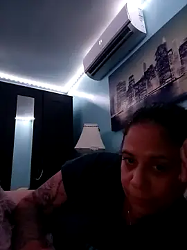 PrettyKittyMia online show from October 11, 5:52 am