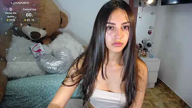 Snapshot of channel-rose1 chatting on February 17, 2:42 am channel-rose1 online show from February 17, 2:42 am