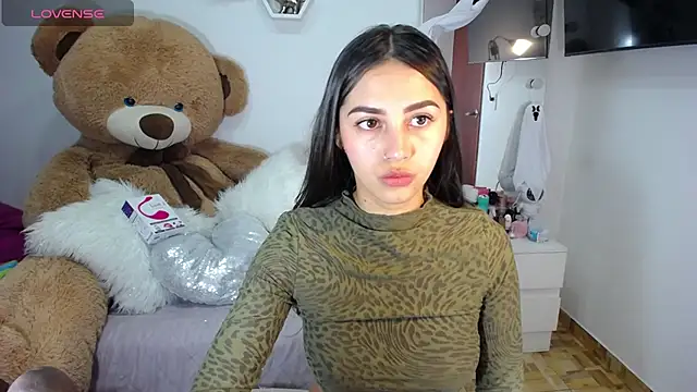 Snapshot of channel-rose1 chatting on October 30, 10:02 am channel-rose1 online show from October 30, 10:02 am