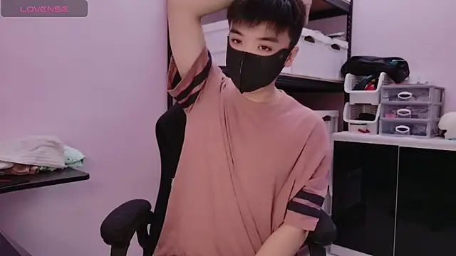 doggyman523 online show from October 1, 5:12 am