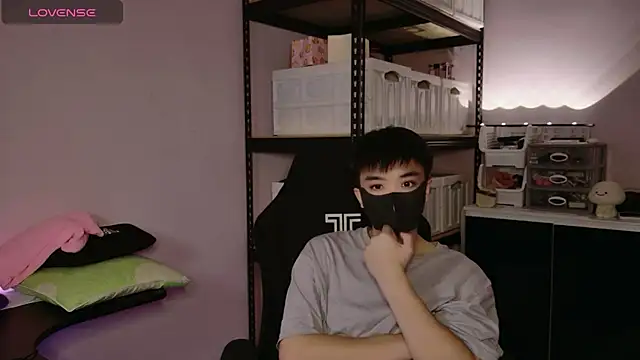 doggyman523 online show from November 24, 5:13 pm