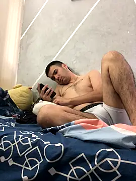 Cesar Augusto online show from November 7, 1:37 pm