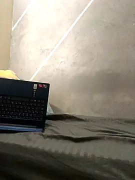 Cesar Augusto online show from October 29, 4:00 am