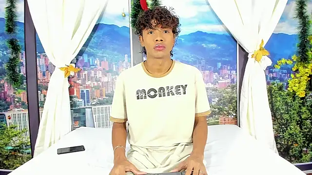 Snapshot of MilthonDelis chatting on December 2, 3:07 am MilthonDelis online show from December 2, 3:07 am