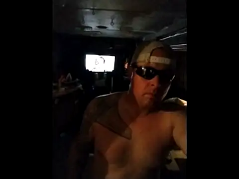 JoeyUhOh online show from November 22, 4:55 am