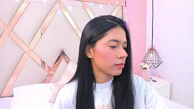 Snapshot of samantaa_shy chatting on July 16, 12:29 am samantaa shy online show from July 16, 12:29 am