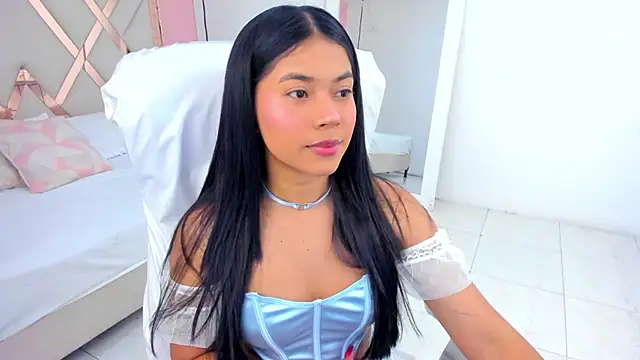 Snapshot of samantaa_shy chatting on September 20, 2:05 am samantaa shy online show from September 20, 2:05 am