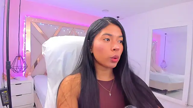 samantaa shy online show from March 9, 10:46 pm