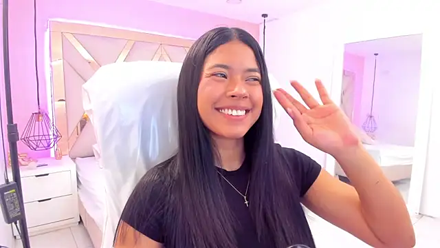 samantaa shy online show from March 17, 2:36 am