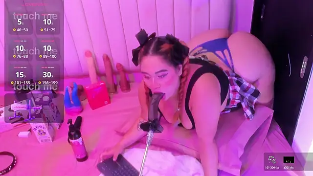 sharlotthe bigass online show from May 31, 9:48 pm