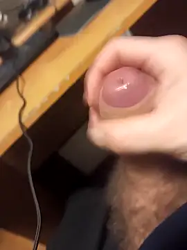 Thompsen1992 online show from February 28, 6:02 am