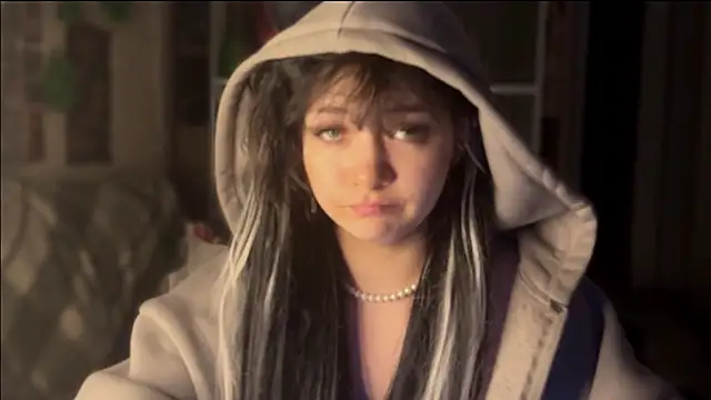 nikoli naw online show from February 17, 8:28 pm