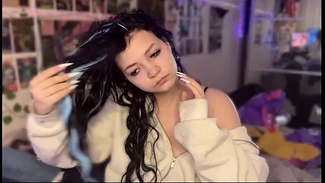 Snapshot of nikoli_naw chatting on October 24, 1:37 am nikoli naw online show from October 24, 1:37 am