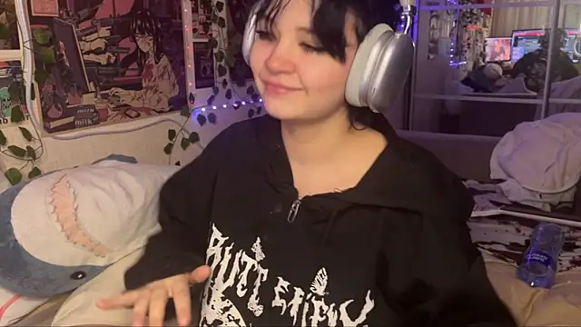 Snapshot of nikoli_naw chatting on October 16, 10:29 pm nikoli naw online show from October 16, 10:29 pm