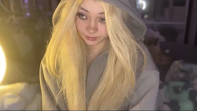 nikoli naw online show from February 23, 8:53 pm