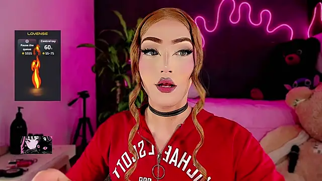 Snapshot of Abbygilx chatting on December 15, 1:55 am Abbygilx online show from December 15, 1:55 am