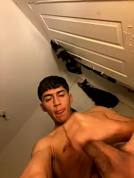 BadboyXXXMZ online show from November 24, 7:30 am