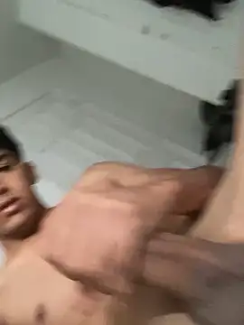 Snapshot of BadboyXXXMZ chatting on October 17, 8:43 pm BadboyXXXMZ online show from October 17, 8:43 pm