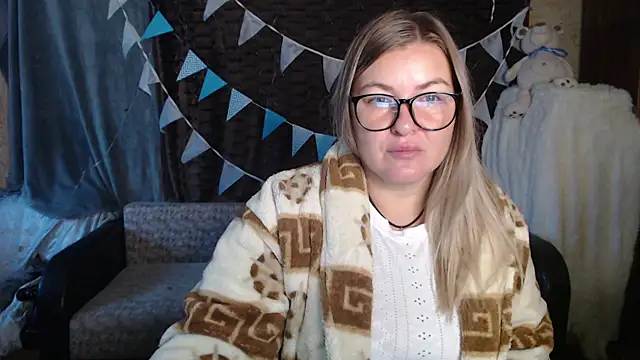 NikaSkylink online show from October 7, 3:40 am