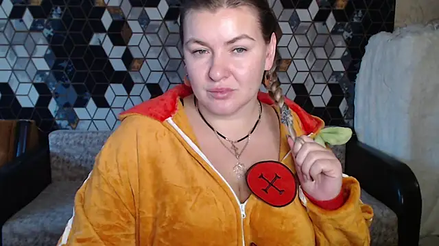 NikaSkylink online show from December 16, 5:00 am