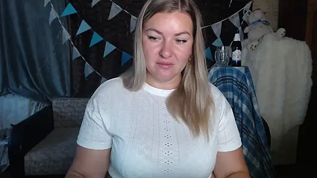 NikaSkylink online show from September 25, 3:45 am