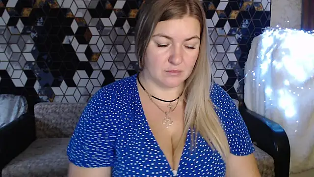 NikaSkylink online show from December 1, 5:08 am