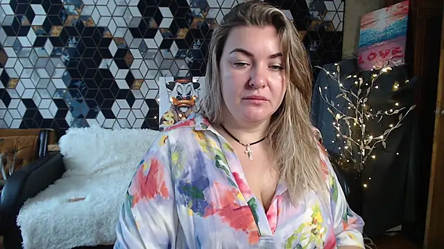 NikaSkylink online show from February 25, 5:18 am