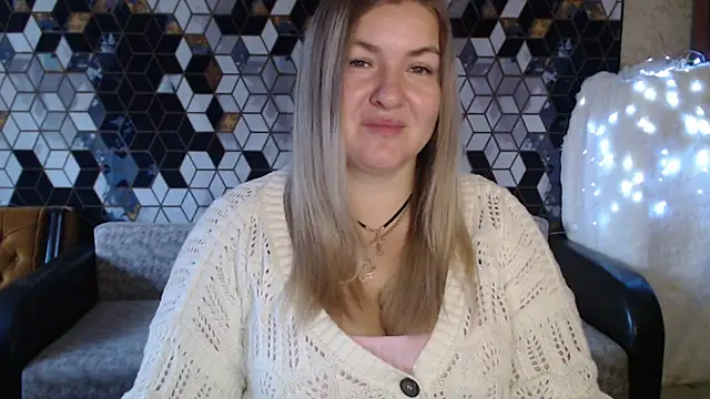 NikaSkylink online show from December 15, 5:13 am