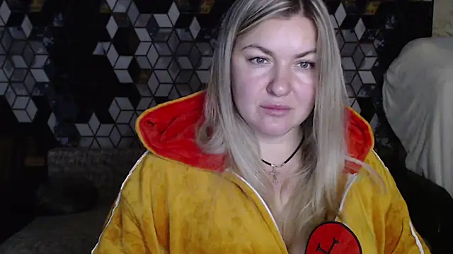 NikaSkylink online show from February 6, 7:10 pm