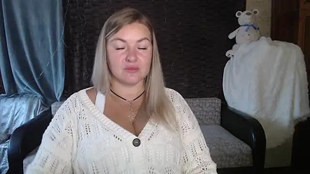 NikaSkylink online show from September 19, 3:32 am