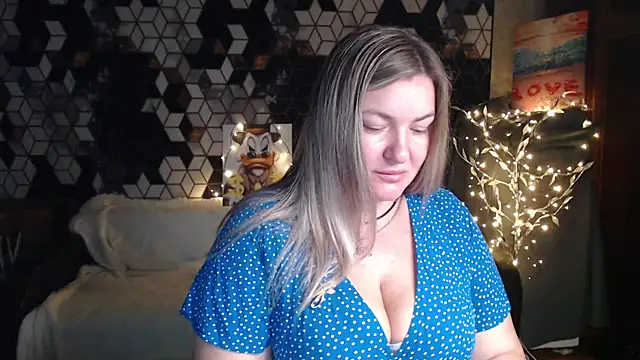 NikaSkylink online show from February 20, 8:11 pm