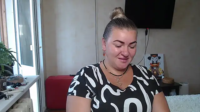 NikaSkylink online show from July 17, 5:04 am