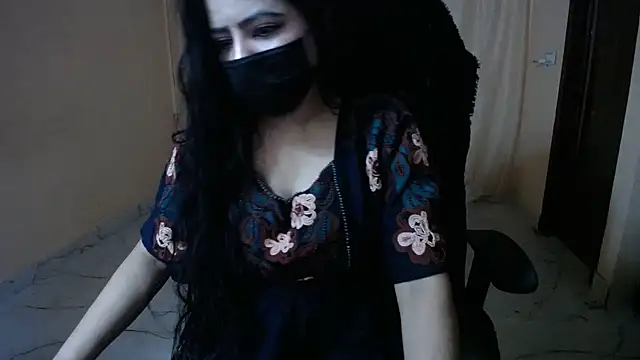 Snapshot of Divvya_ chatting on January 9, 6:15 pm Divvya online show from January 9, 6:15 pm