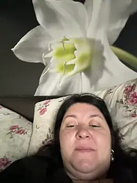 Liza Will online show from February 19, 7:49 am