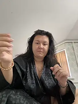 Snapshot of Liza_Will chatting on October 27, 5:52 am Liza Will online show from October 27, 5:52 am