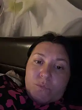 Snapshot of Liza_Will chatting on December 4, 2:05 pm Liza Will online show from December 4, 2:05 pm