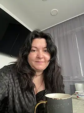 Liza Will online show from February 18, 7:17 am