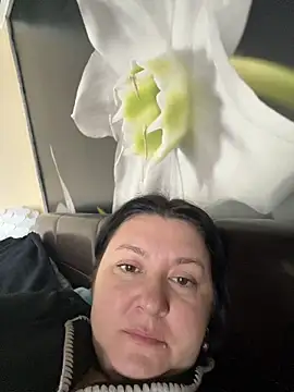 Liza Will online show from April 4, 9:38 am