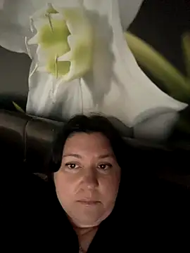 Snapshot of Liza_Will chatting on December 3, 7:08 am Liza Will online show from December 3, 7:08 am