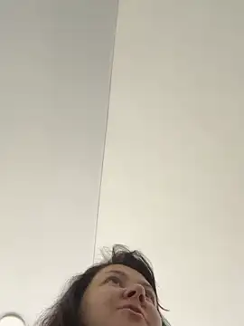 Snapshot of Liza_Will chatting on October 22, 8:14 am Liza Will online show from October 22, 8:14 am