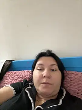 Snapshot of Liza_Will chatting on November 7, 1:37 pm Liza Will online show from November 7, 1:37 pm