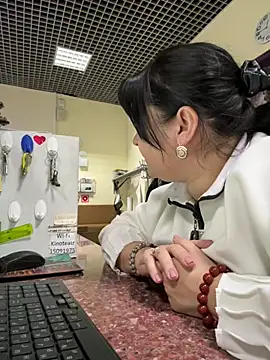 Liza Will online show from January 11, 9:49 am