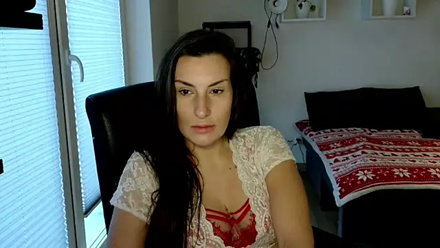 DonnaAmore online show from January 14, 8:07 am