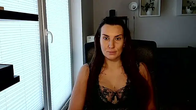 DonnaAmore online show from October 28, 8:24 am