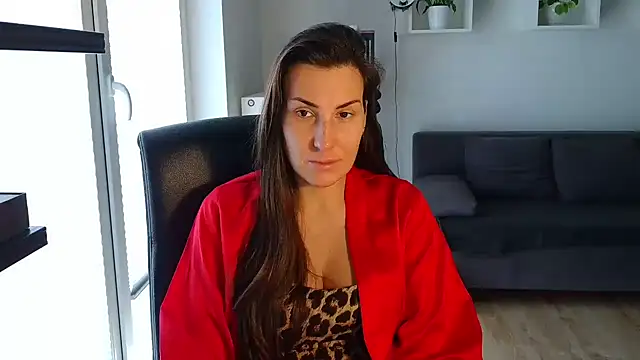 DonnaAmore online show from October 6, 7:20 am