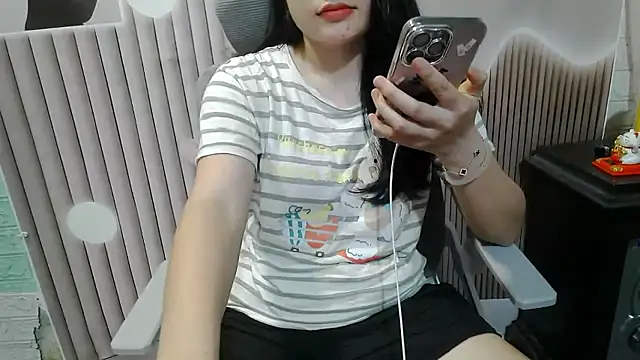 Emachiii online show from September 28, 4:30 am