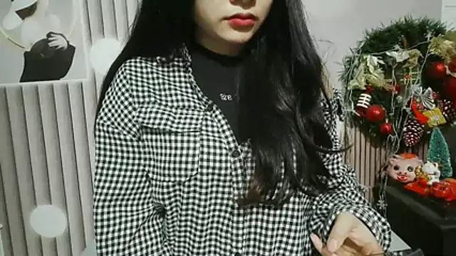 Emachiii online show from February 23, 2:24 am