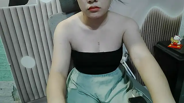 Emachiii online show from September 19, 5:33 am