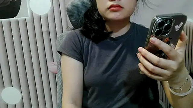 Emachiii online show from September 22, 1:55 am